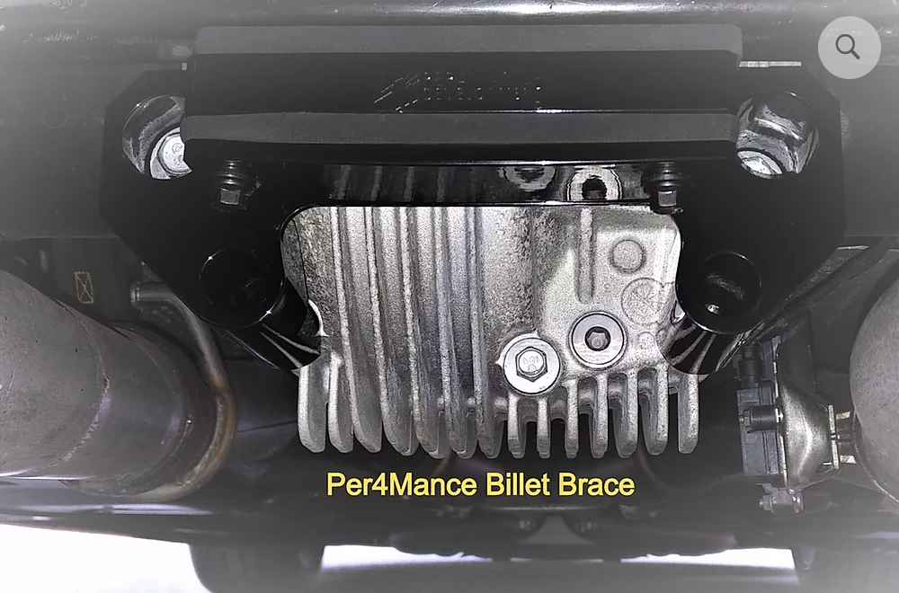 Per4mance Billet Differential Brace: 2015-newer V8 Chargers/Challengers/300 RWD